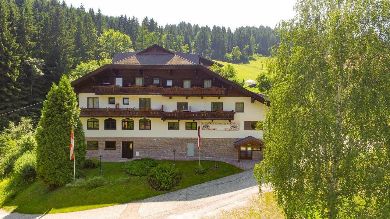 Pension Almhof Afritz Exterior photo